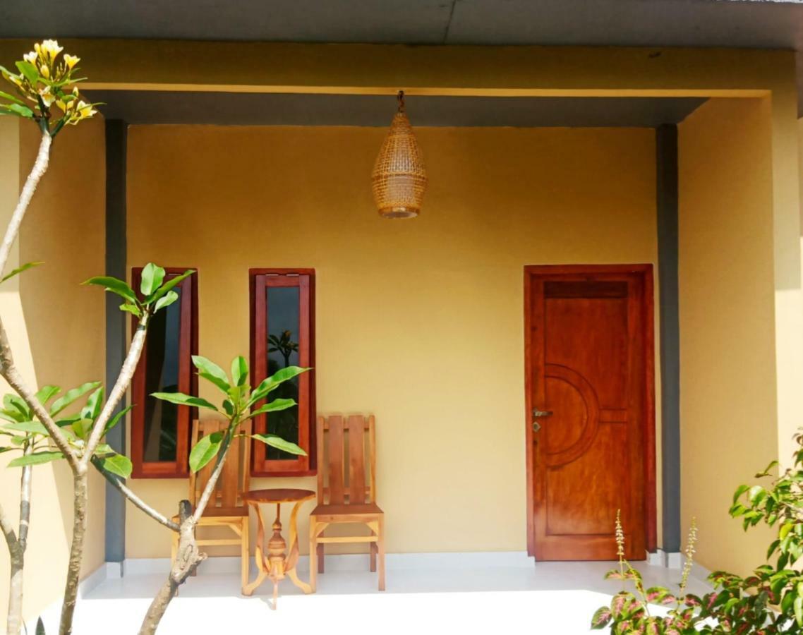 Aryasuta Bungalow Tetebatu Exterior foto